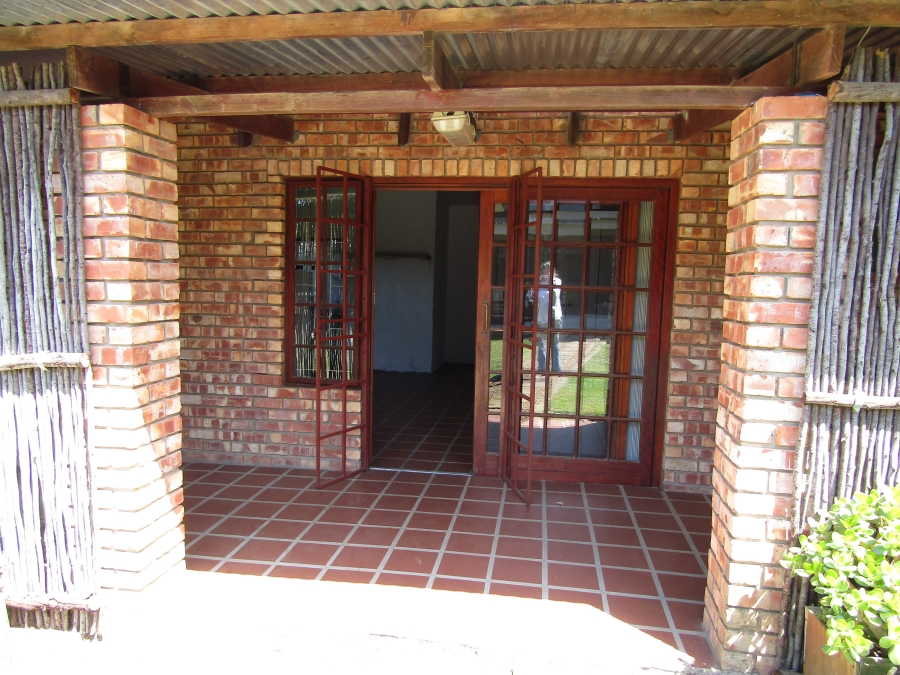 3 Bedroom Property for Sale in Humansdorp Eastern Cape